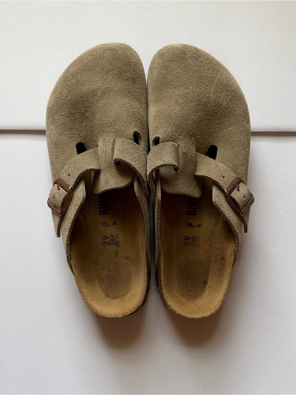 Birkenstock Boston Clogs Size 39